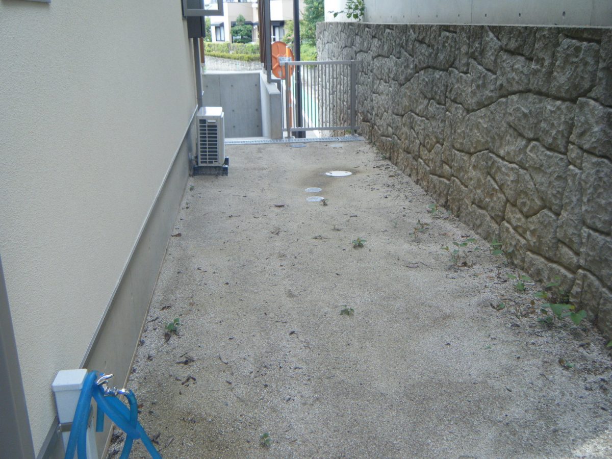 久場様邸の庭園工事 Before 4